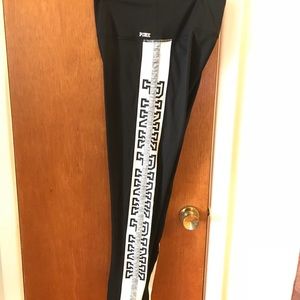 Victoria’s Secret Pink Ultimate High waist legging